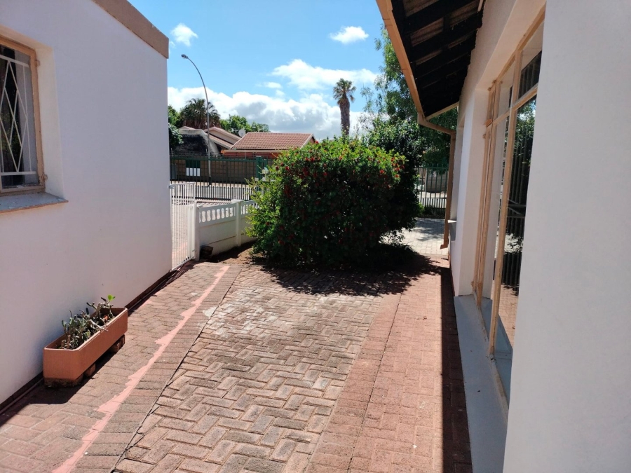 To Let 2 Bedroom Property for Rent in Uitsig Free State